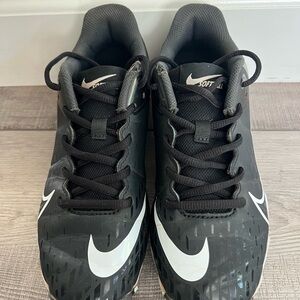 Nike Kids softball cleats